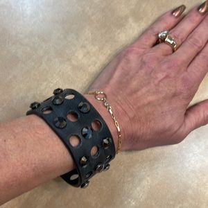 Genuine, leather black bling bracelet, NWT